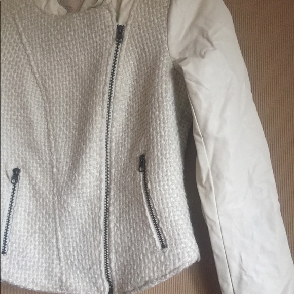 Jacket - Picture 5 of 5